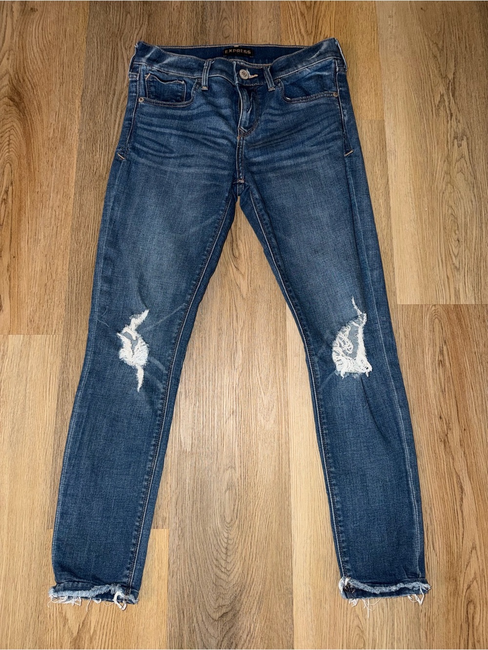 Express Women's Dark Blue Distressed Skinny Jeans